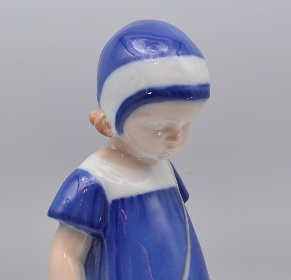 青いドレスの少女　#1574　No.4　★B＆G（ロイヤルコペン）　ご成約済み