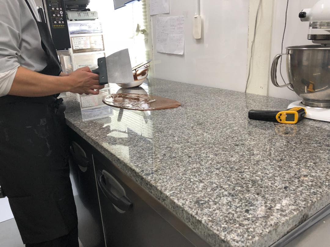 イタリア産 高級天然石 ルナパール 業務用のし台◆700×450×20◆　特価