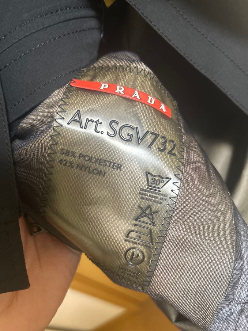 PRADA コート　Art.SGV732　ブラック　Lサイズ　プラダ