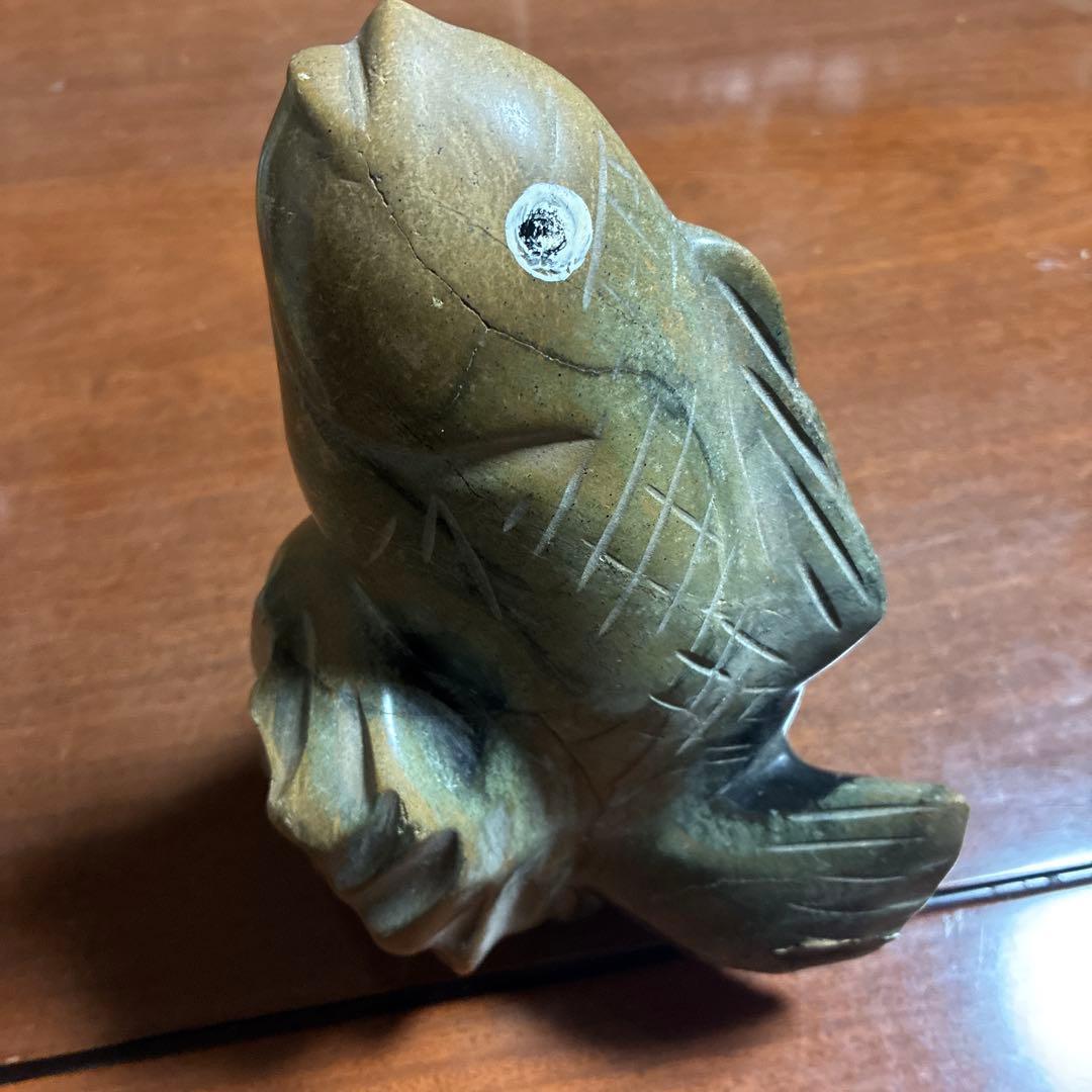 【置物・インテリア】石彫刻 魚の置物