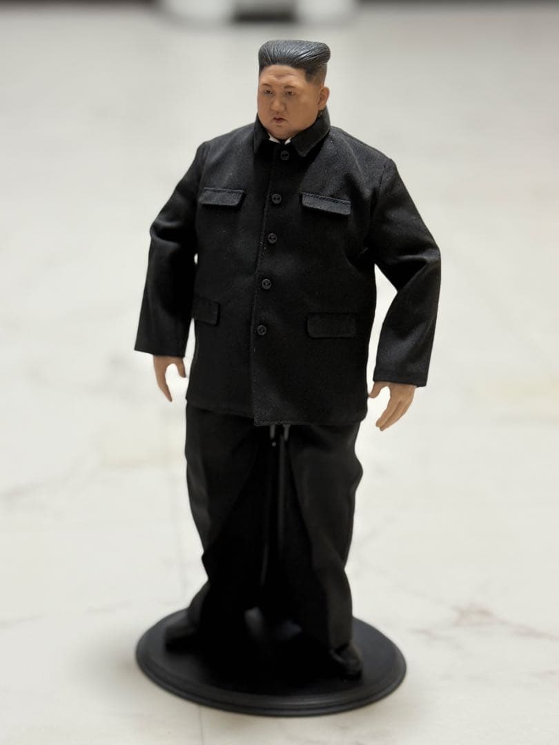 金正恩総書記 1/6 フィギュア キムジョンウン 金正恩 北朝鮮