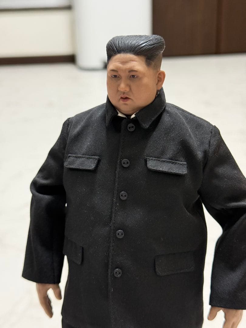 金正恩総書記 1/6 フィギュア キムジョンウン 金正恩 北朝鮮