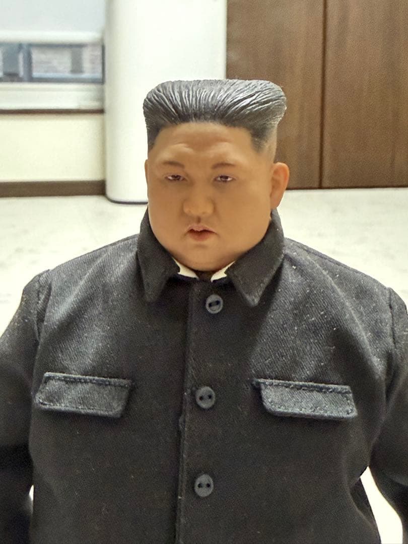 金正恩総書記 1/6 フィギュア キムジョンウン 金正恩 北朝鮮