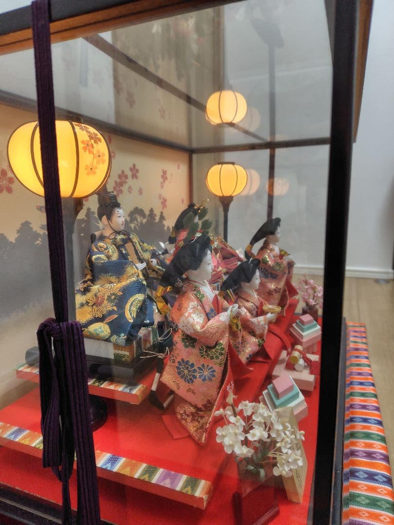 ひな祭り 雛人形セット ガラスケース入り
