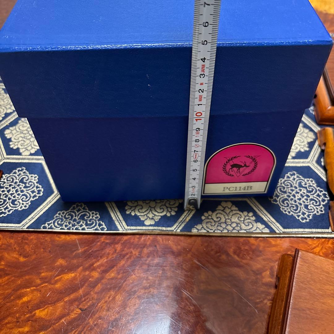 台座四点青い箱付き