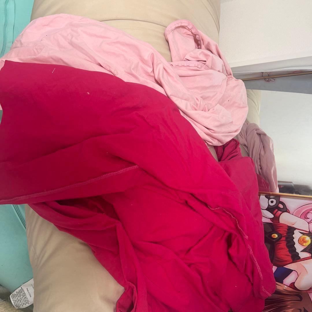 【引き取りに来れる方】 Yogibo ソファー二つとピンクと水色カバー&赤色カバ