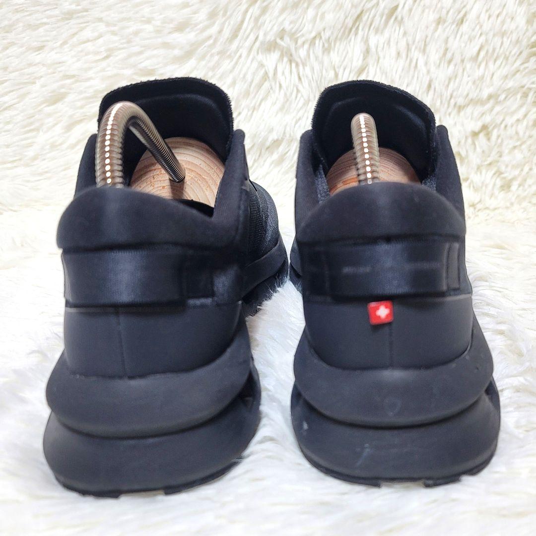 美品❤️On オン クラウドゾーン スニーカー ブラック 25