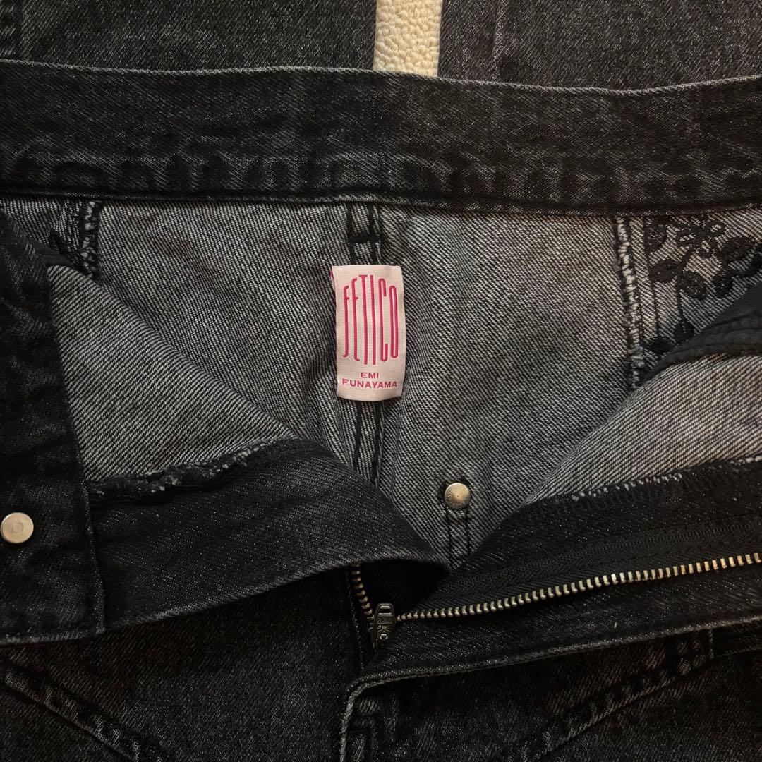 パンツ Fetico FLOWER EMBROIDERED WIDE JEANS