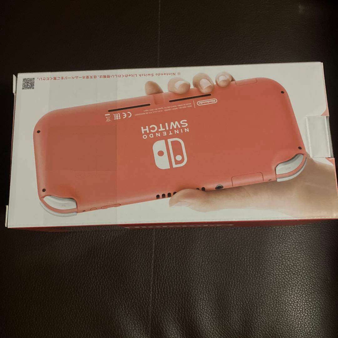 新品未使用　Nintendo Switch Lite コーラルピンク　本体