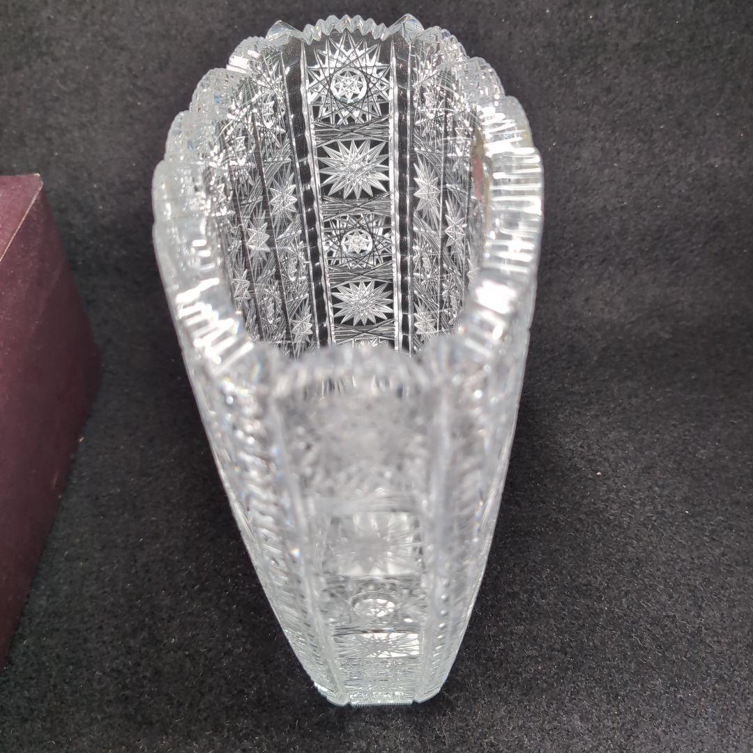 【ボヘミア】高級クリスタルガラス　フラワーベース　500PKデザインピンクラベル