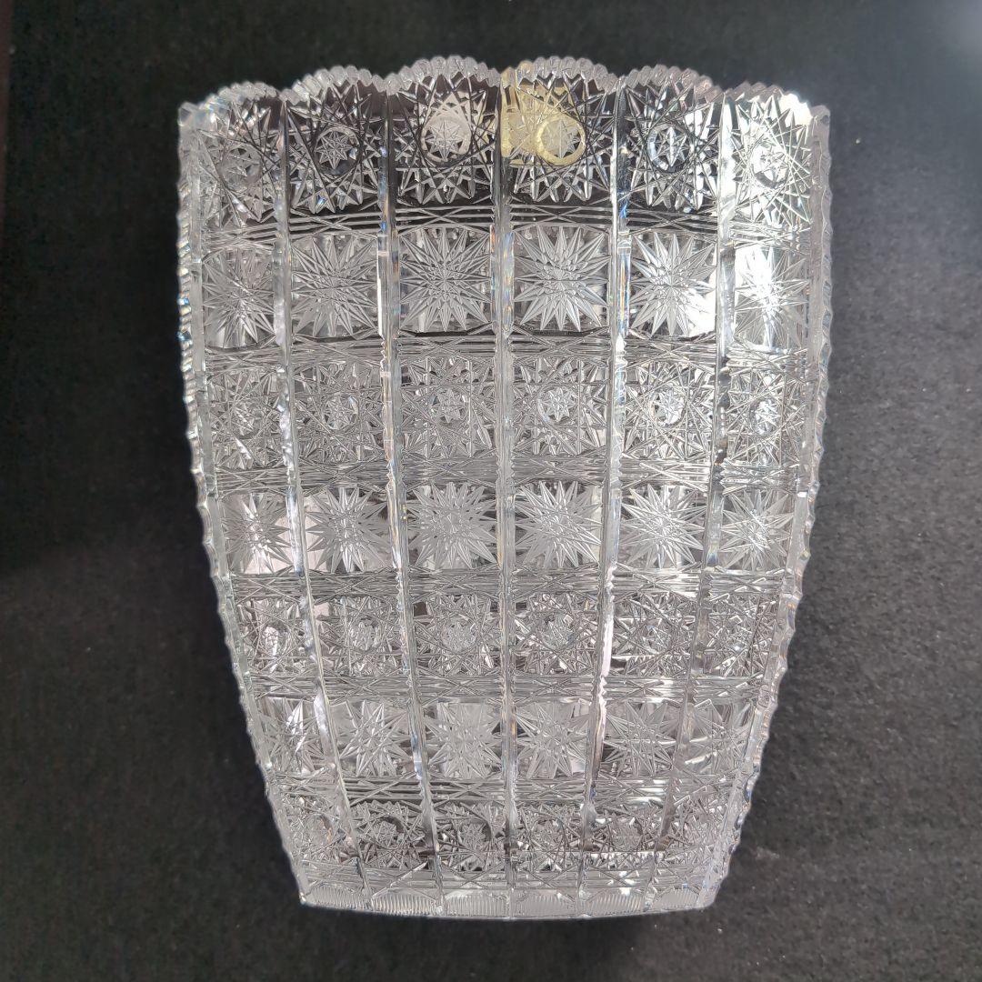 【ボヘミア】高級クリスタルガラス　フラワーベース　500PKデザインピンクラベル