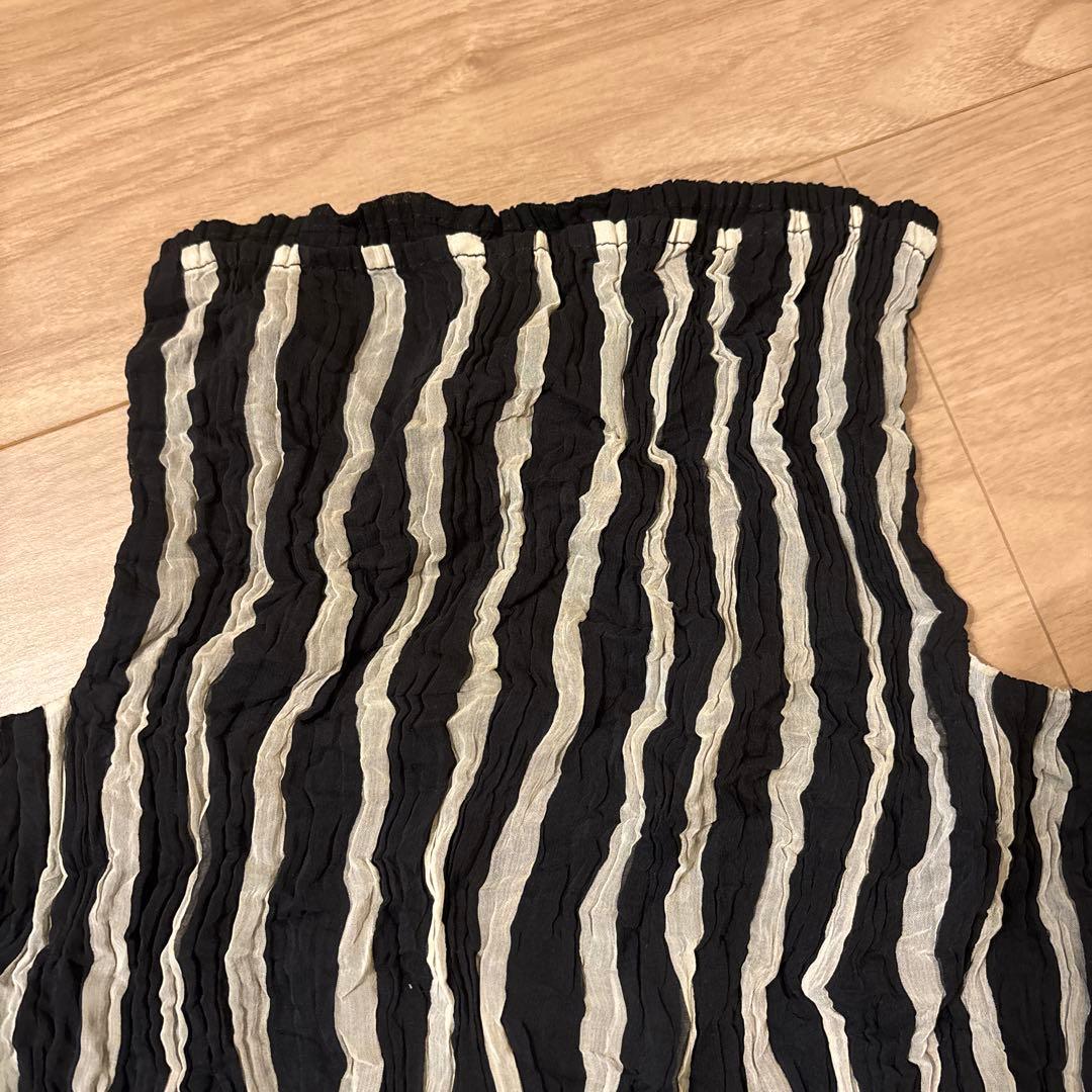 ISSEY MIYAKE プリーツ　長袖　ストライプ　Lサイズ