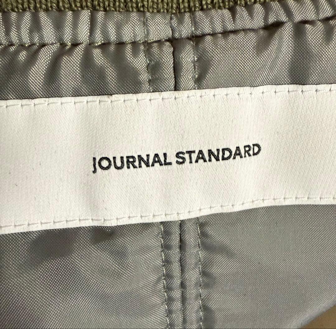 ジャーナルスタンダード　ナイロンベスト　カーキ