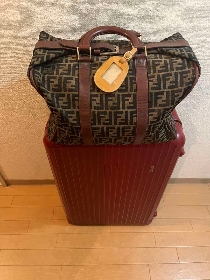 Fendi ロゴトートバッグ ネームタグ付き rimowa bag