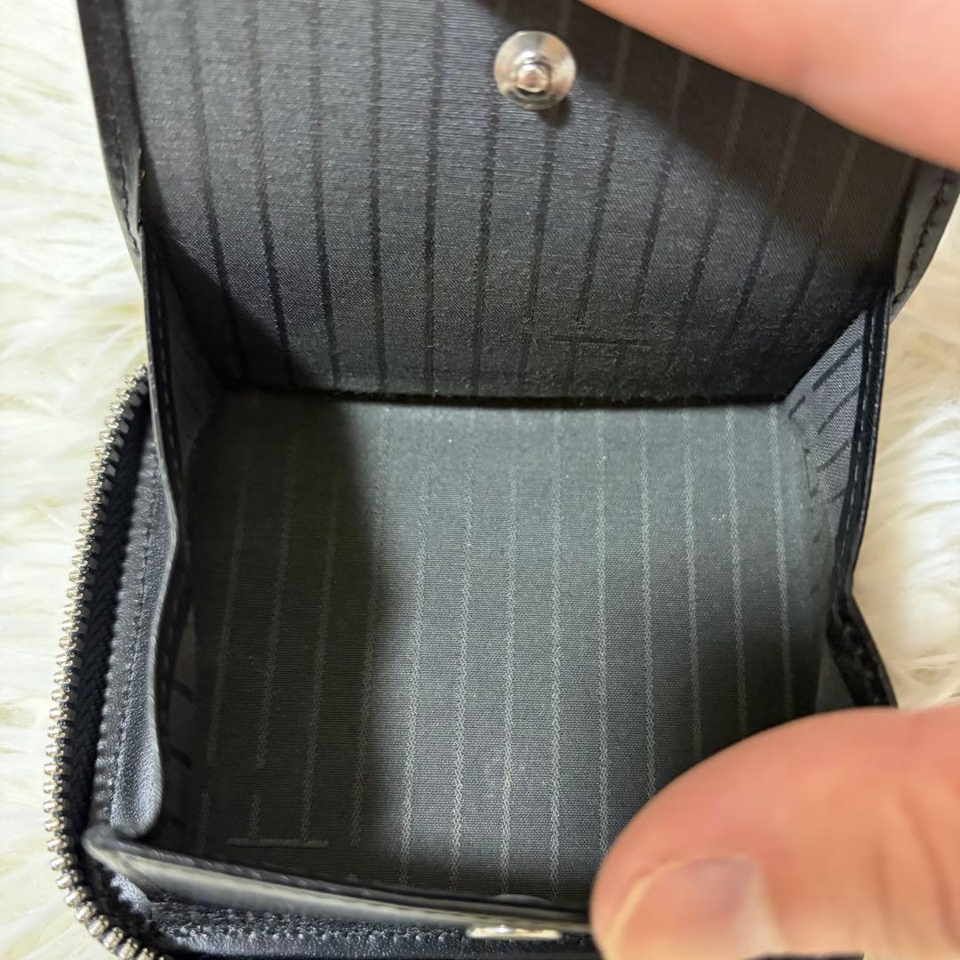 ITTI イッチ　CRISTY VERY COMPACT WLT レザー　黒