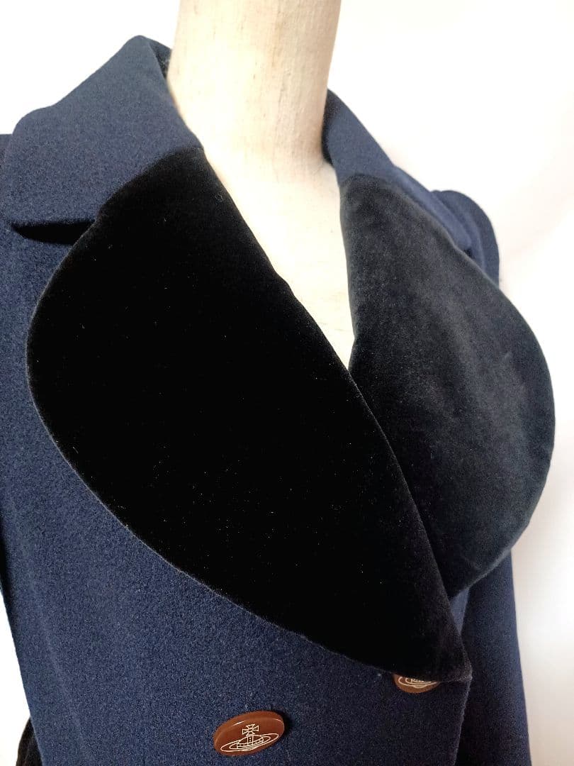 ヴィヴィアンウエストウッド　大人可愛いラブ襟コートサイズ3