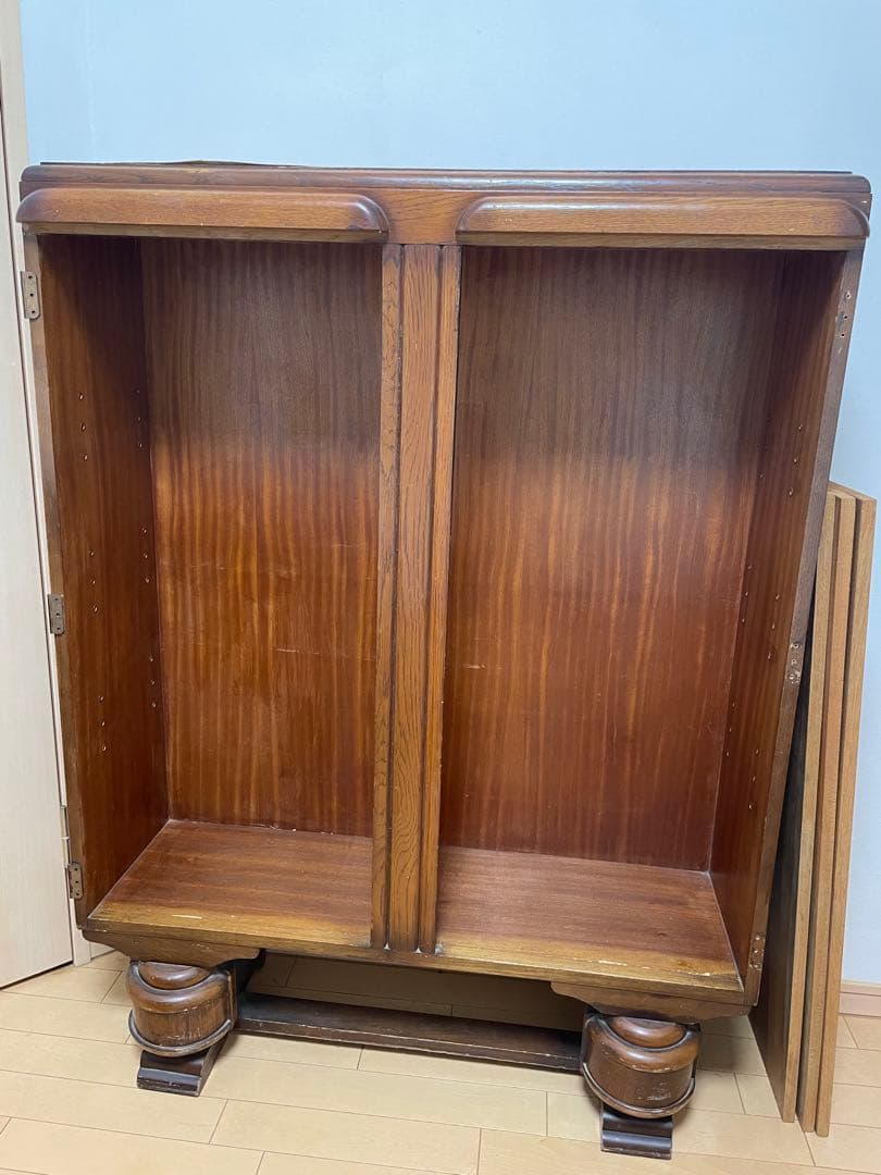 イギリス アンティーク家具 キャビネット 本棚 飾り棚