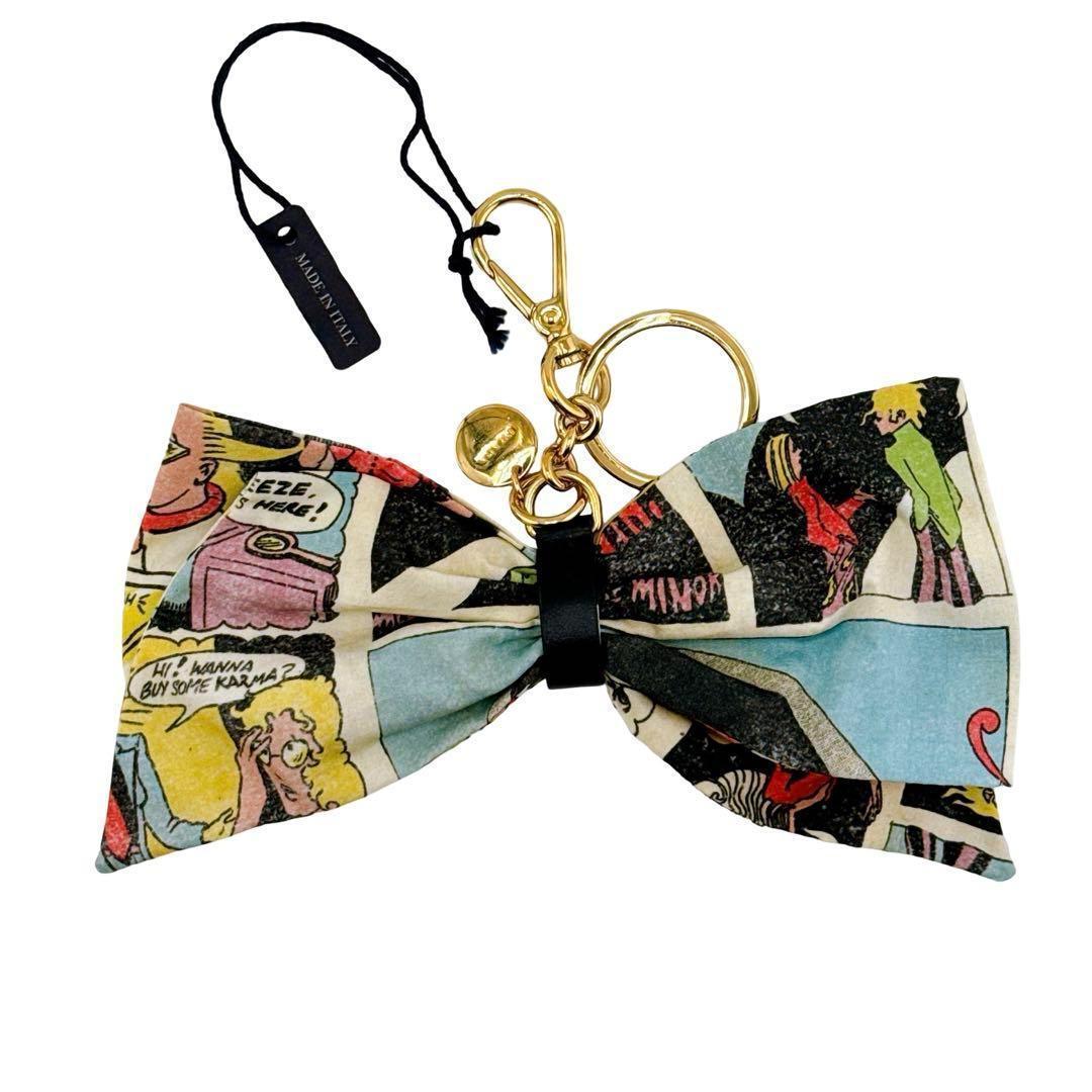 【新品・タグ付】プラダ リボン コミック柄 キーホルダー キーリング チャーム