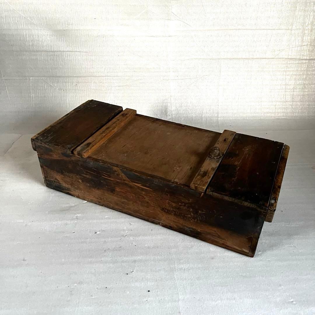 アンティーク　見た目が可愛い　木製　保管箱　木箱　収納ボックス