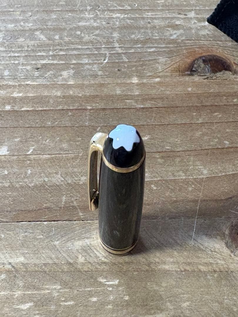 お*よ様 モンブラン 164 クラシック ブラックx ゴールド ボールペン