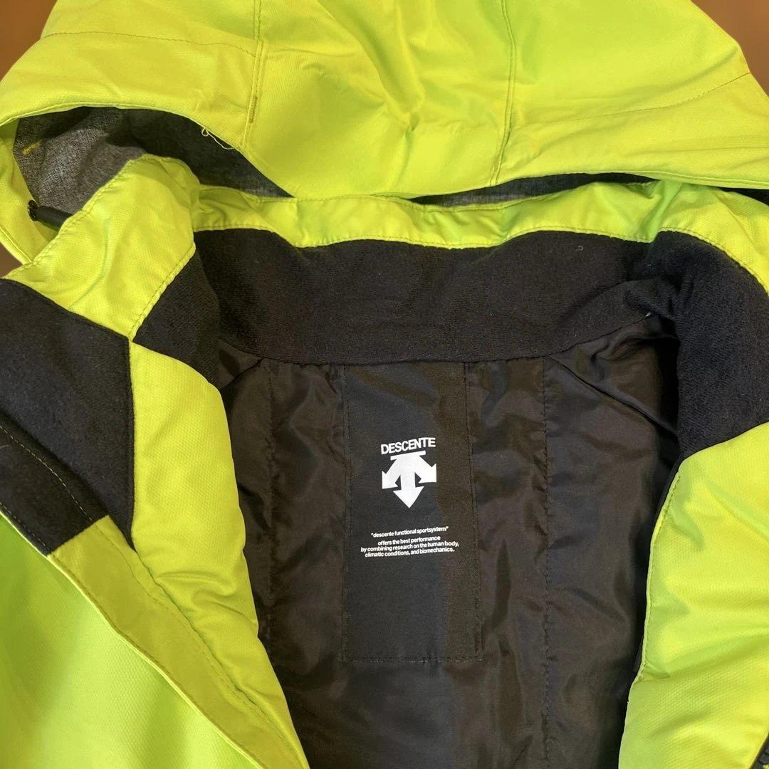 ウィンタースポーツ用ジャケットとパンツセット