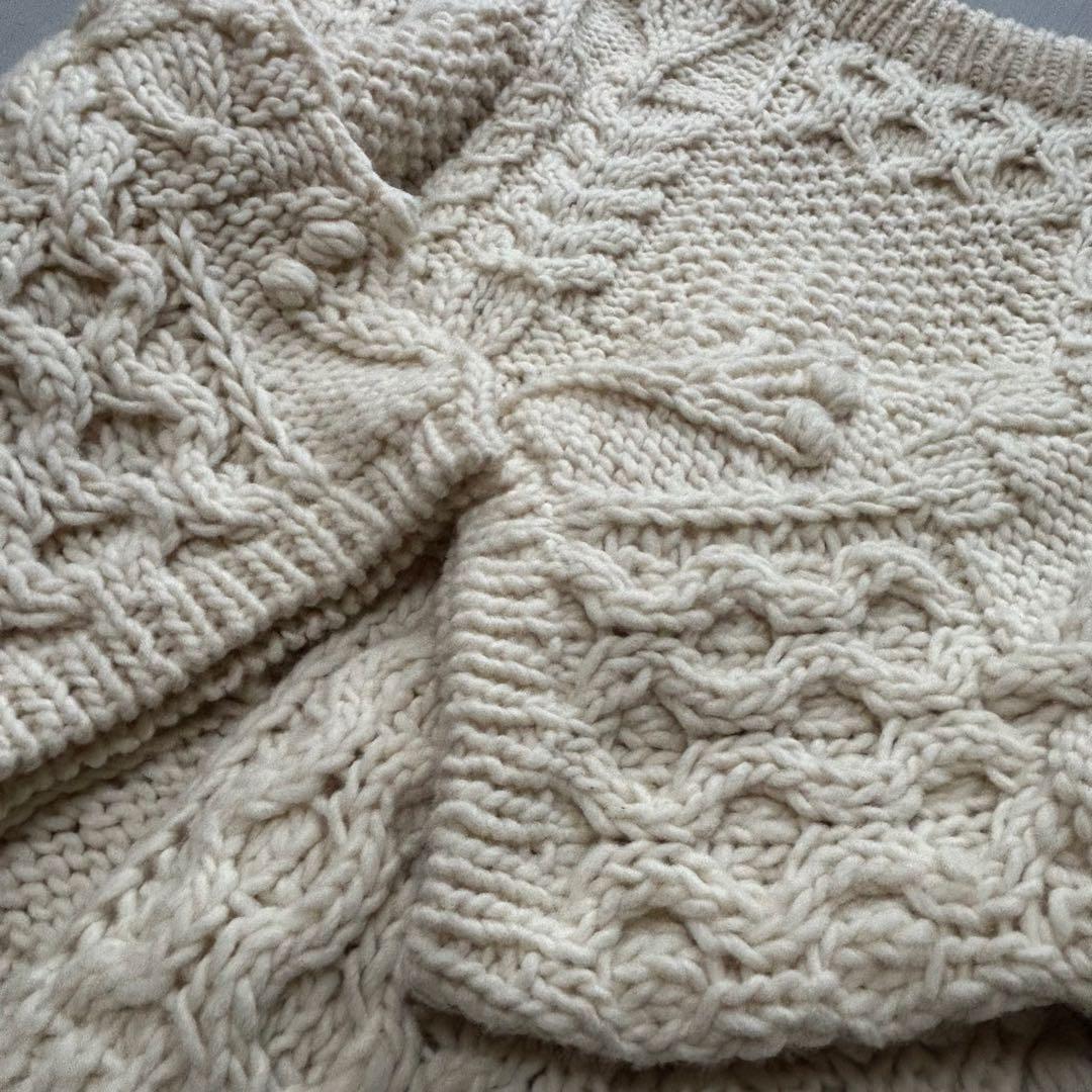 CAVEZA ROSSO ニットトップス