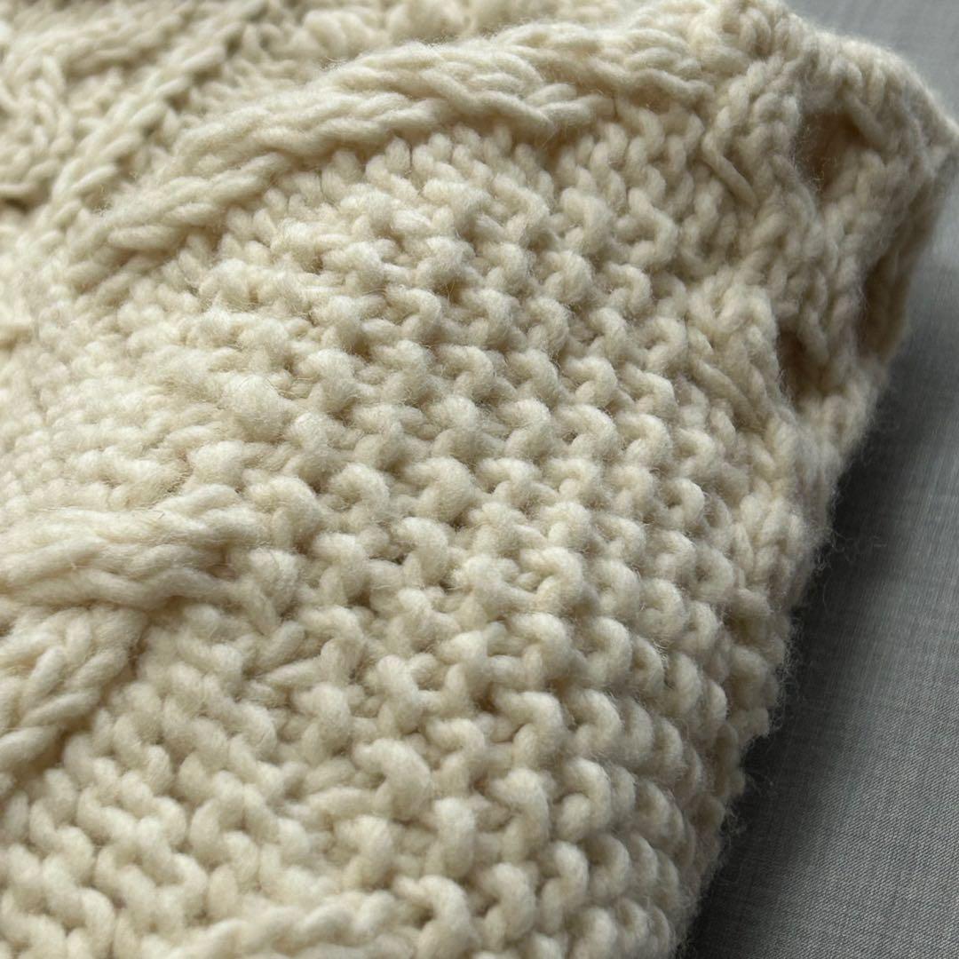 CAVEZA ROSSO ニットトップス