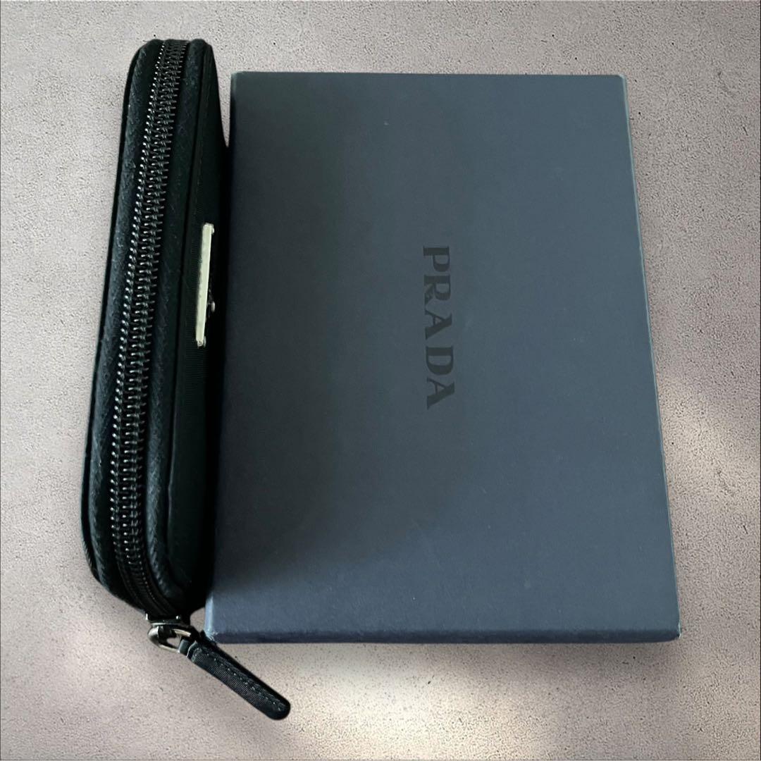 PRADA キーケース 箱付き ブラック 高級感 美品