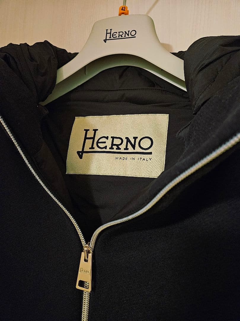 HERNO ヘルノ ウール×ナイロン 異素材切替ダウンコート ネイビー 42