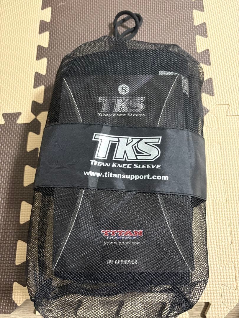 新品未使用品　タイタン　TKSニースリーブ