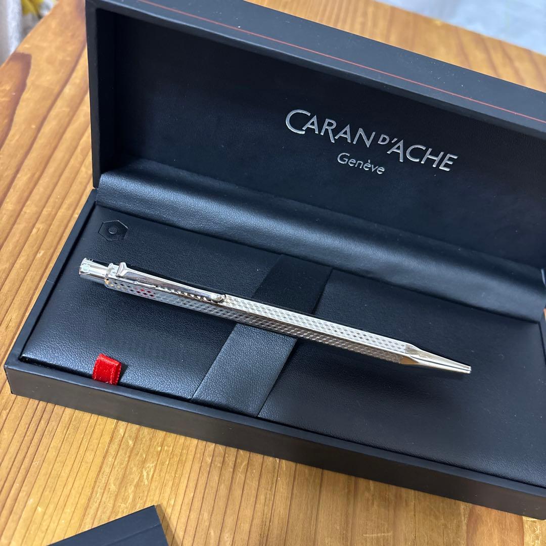 カランダッシュボールペン エクリドール キューブリック