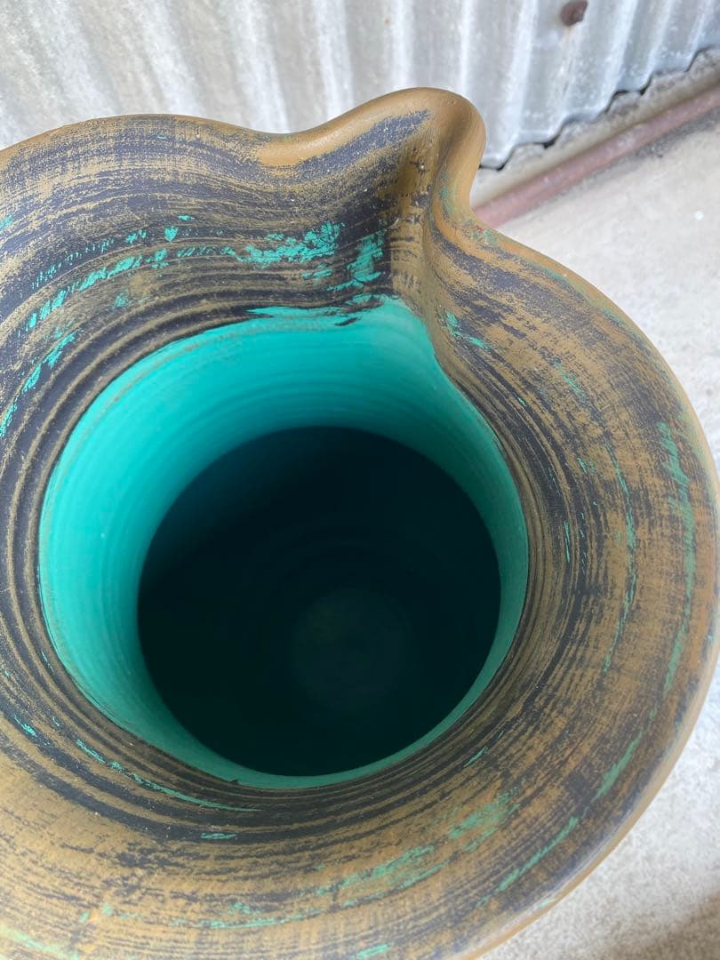 陶器製　花瓶　傘立て　壺　フラワーベース　置物　エメラルドグリーン　ゴールド