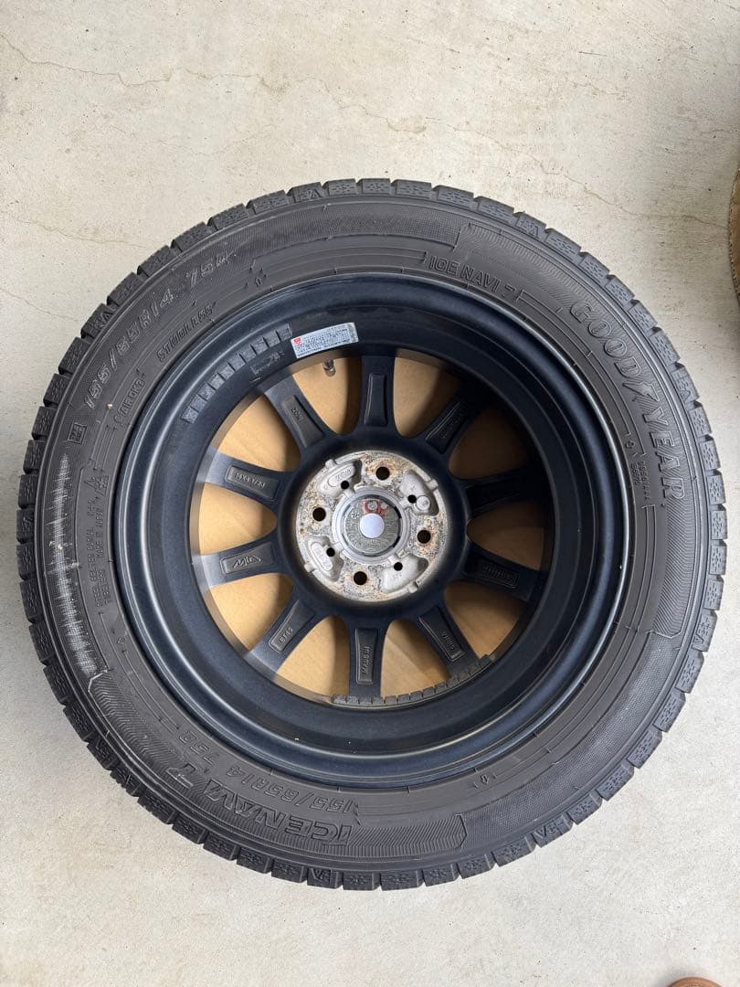 14インチ スタッドレスタイヤセット