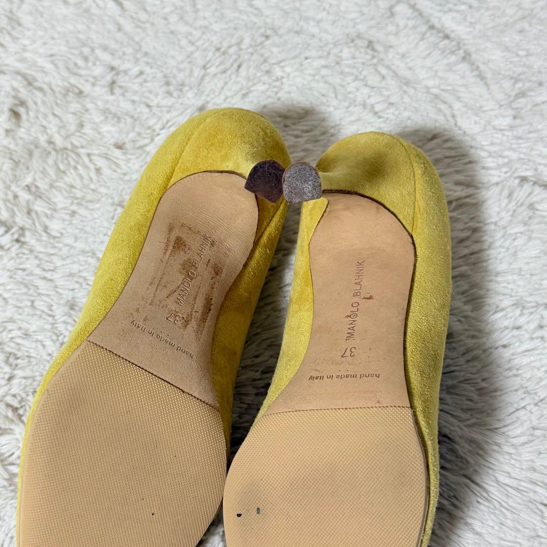 ⭐️未使用級⭐️　マノロブラニク　スエードパンプス　ポインテッドトゥ　イエロー
