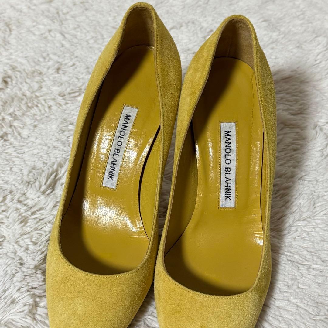 ⭐️未使用級⭐️　マノロブラニク　スエードパンプス　ポインテッドトゥ　イエロー