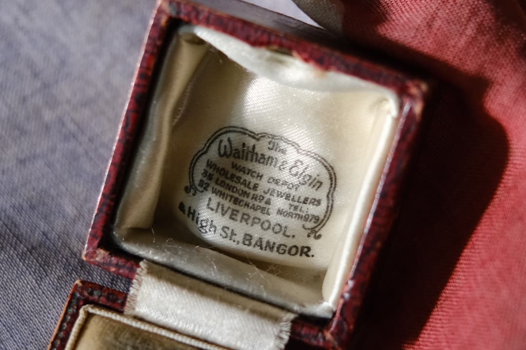 イギリスアンティーク｜ジュエリーボックス（41）