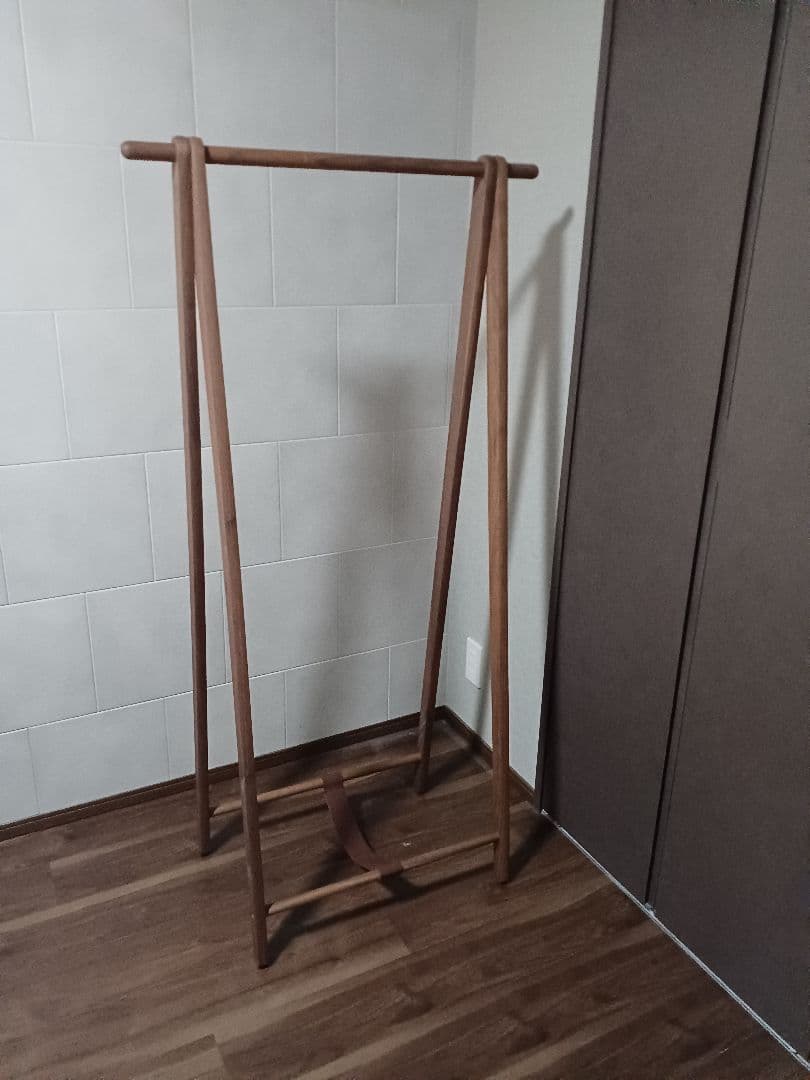 【美品】COSINE 旭川家具　折り畳みドレスラック　ウォールナット