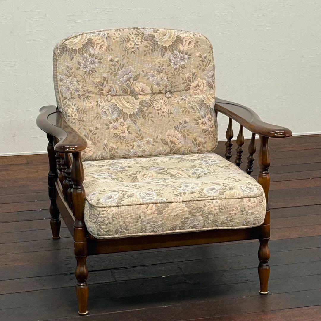 H112K39b カリモク karimoku コロニアル 1人掛けソファ