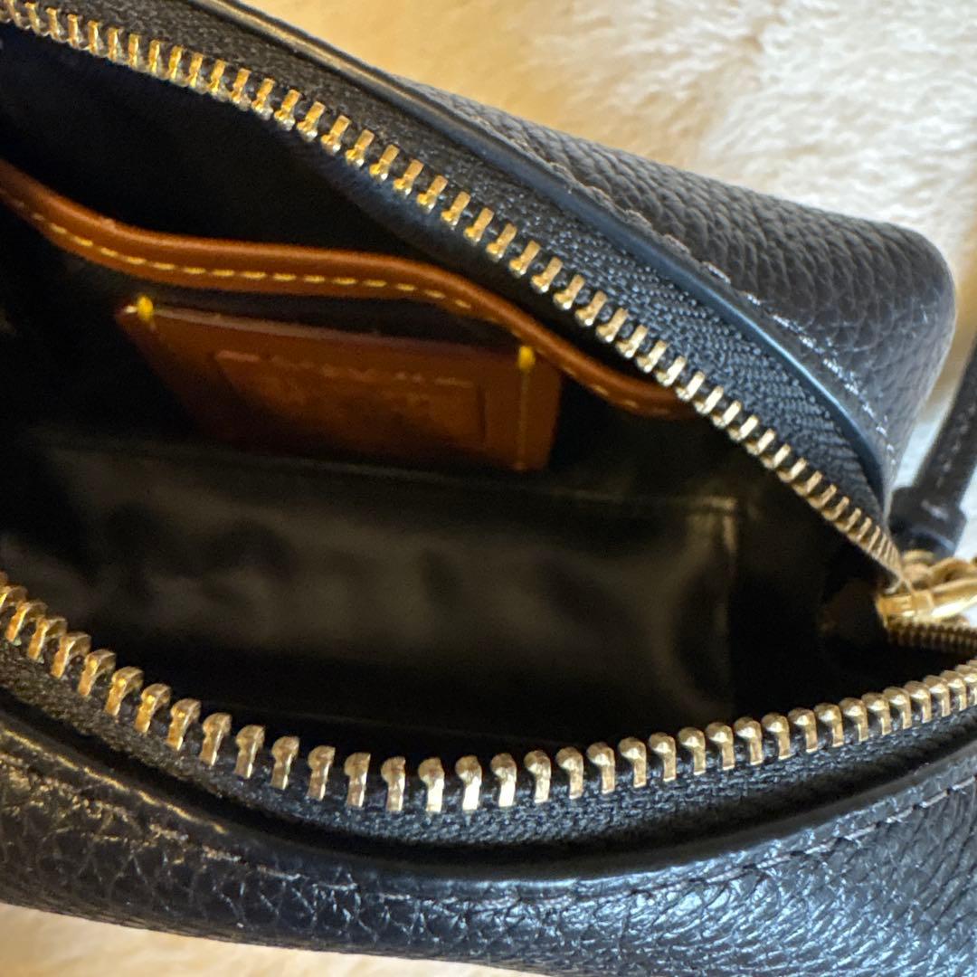 美品coach レキシー　デザイン 黒 ケース　コーチ恐竜