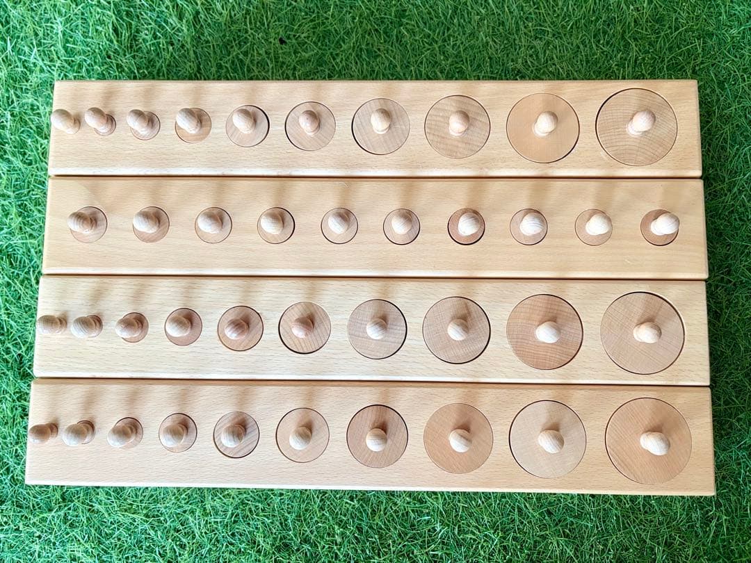 【美品】 ◆モンテッソーリ教具◆円柱さし（大）◆4本セット◆モンテママ購入品◆