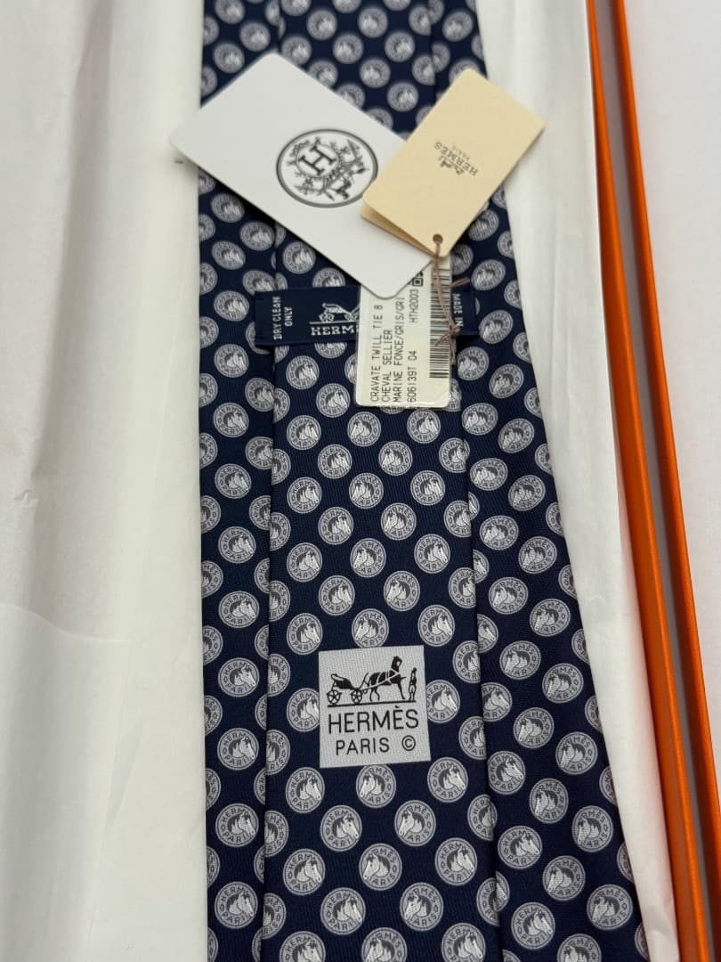 A*C様 【新品/未使用】HERMES ネイビー 円形模様 ネクタイ