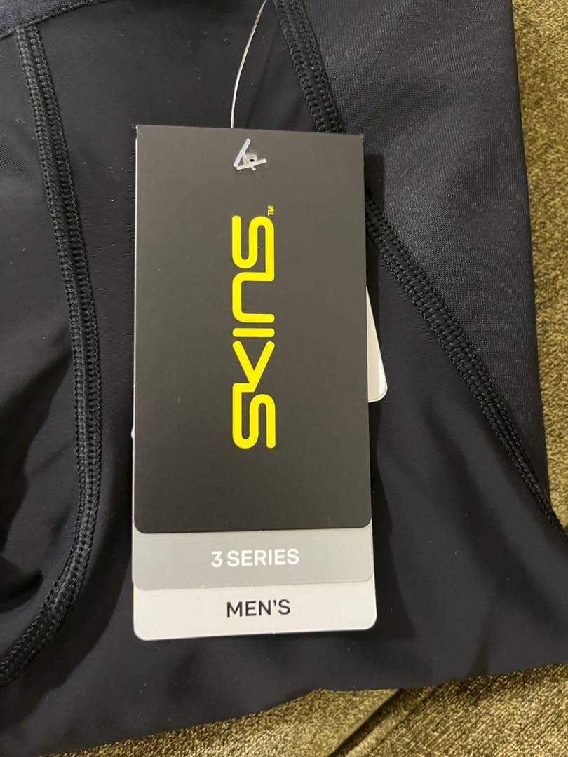 スキンズ　SKINS 着圧 SERIES-3 メンズロングタイツ