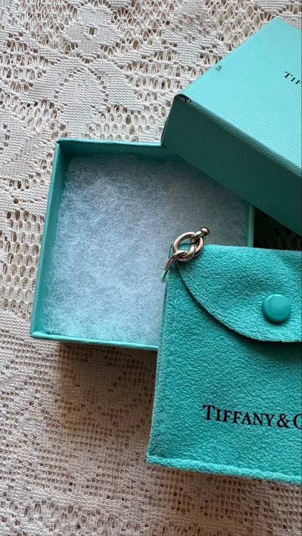 【まな】ティファニー ラブノット コンビ リング 12号 シルバー k18