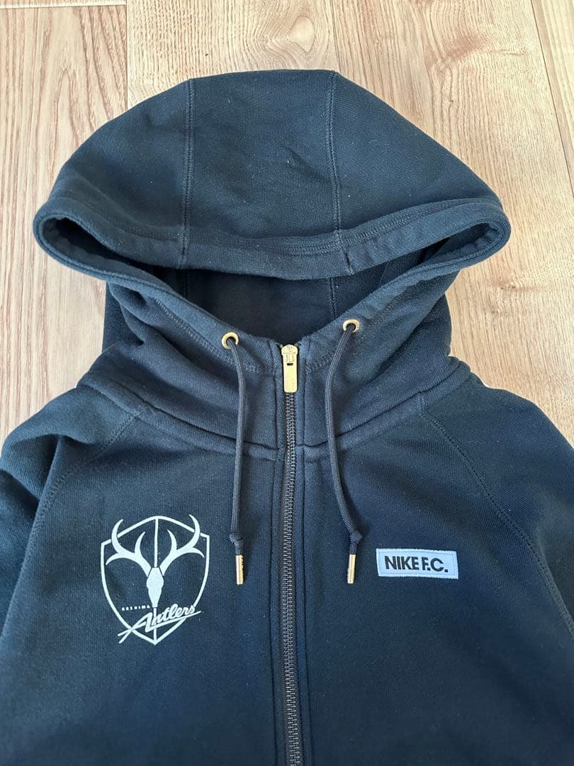 希少品 鹿島アントラーズ×NIKE FC ジップパーカー