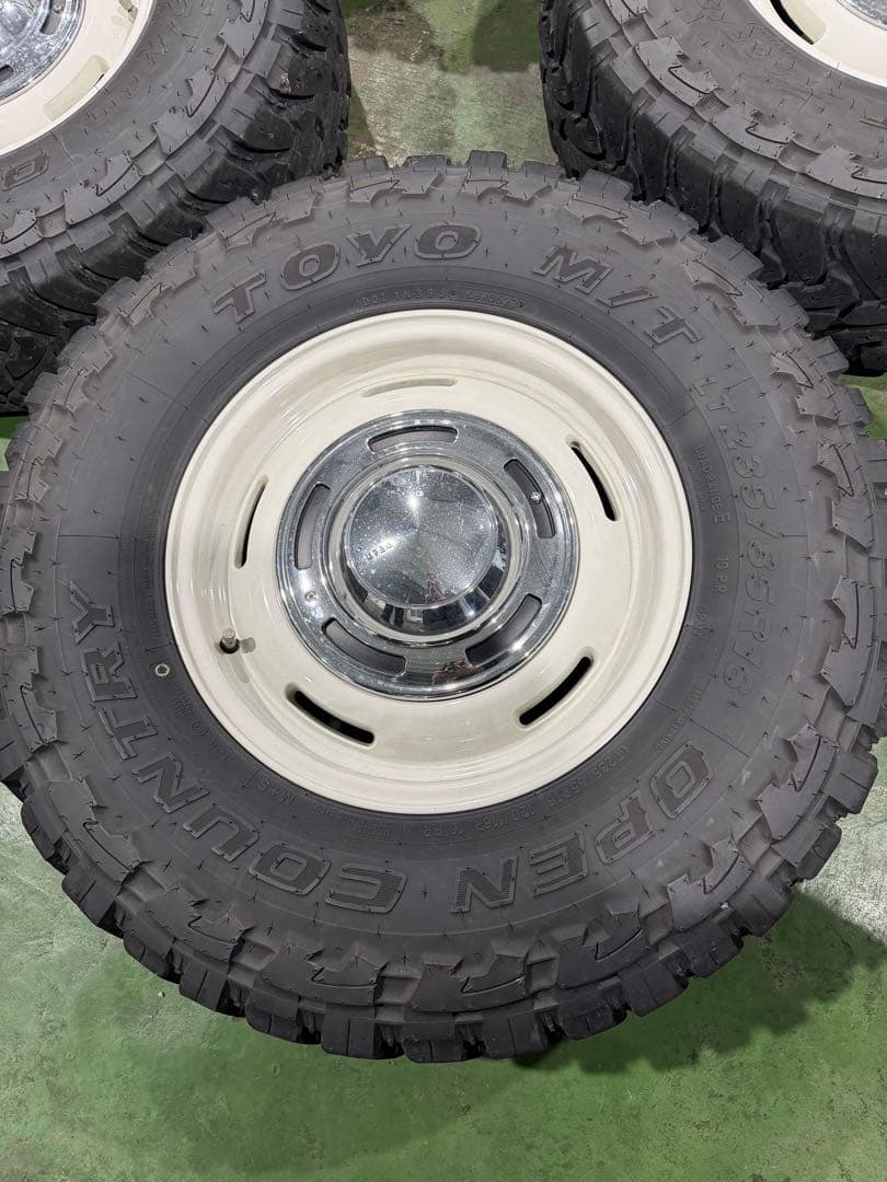 トーヨー オープンカントリーMT 235/85R16 ランクル70等 ナロー