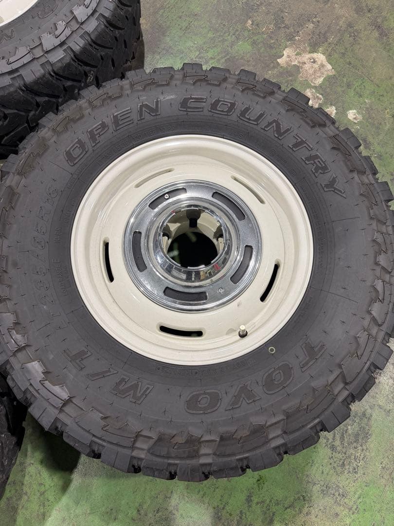 トーヨー オープンカントリーMT 235/85R16 ランクル70等 ナロー