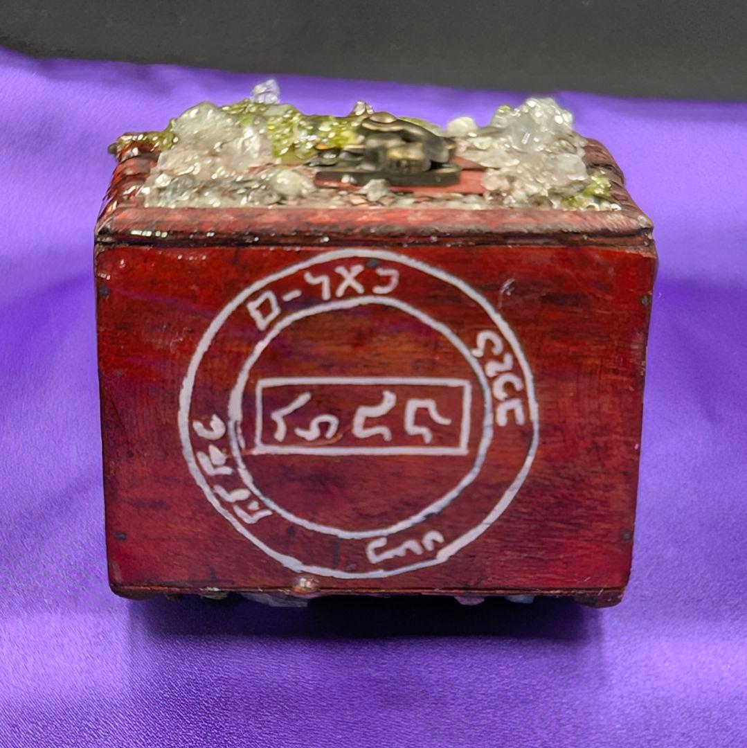 ※1点物『財宝をもたらす不思議な印章とペンタグラムの量子オルゴンBOX』