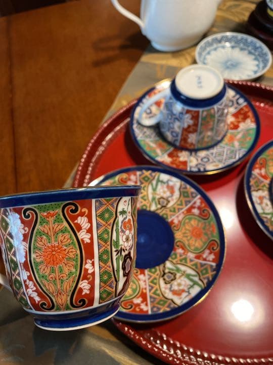 有田焼　伊万里　仁祥窯　カップ&ソーサー　3客