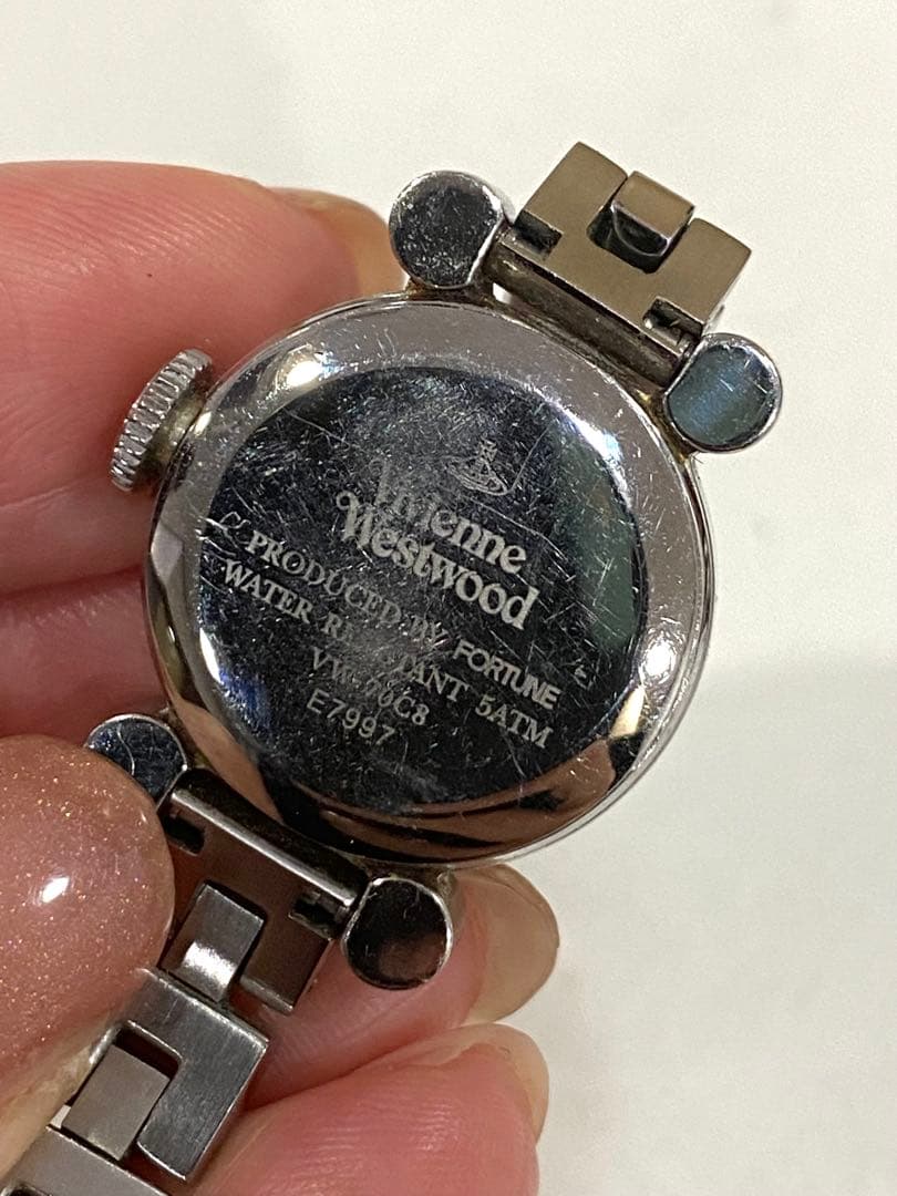 Vivienne Westwood ダイヤモンドシェルウォッチ 腕時計