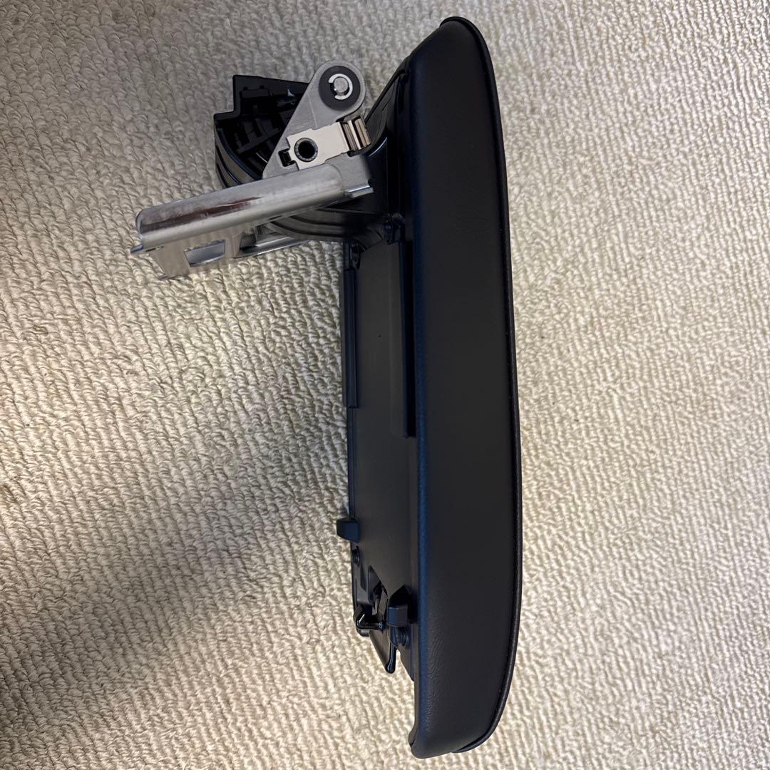 トヨタ純正 アームレスト (スライドタイプ) 08281-16020